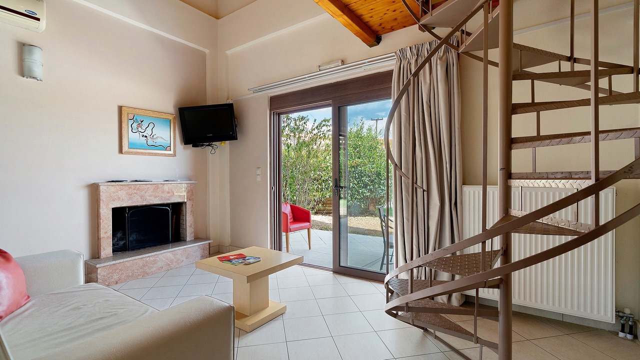 Photo of Livingroom in Marathias