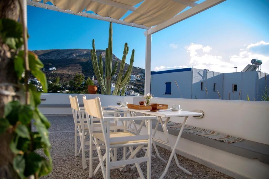 Photo of Outdoor in Kini