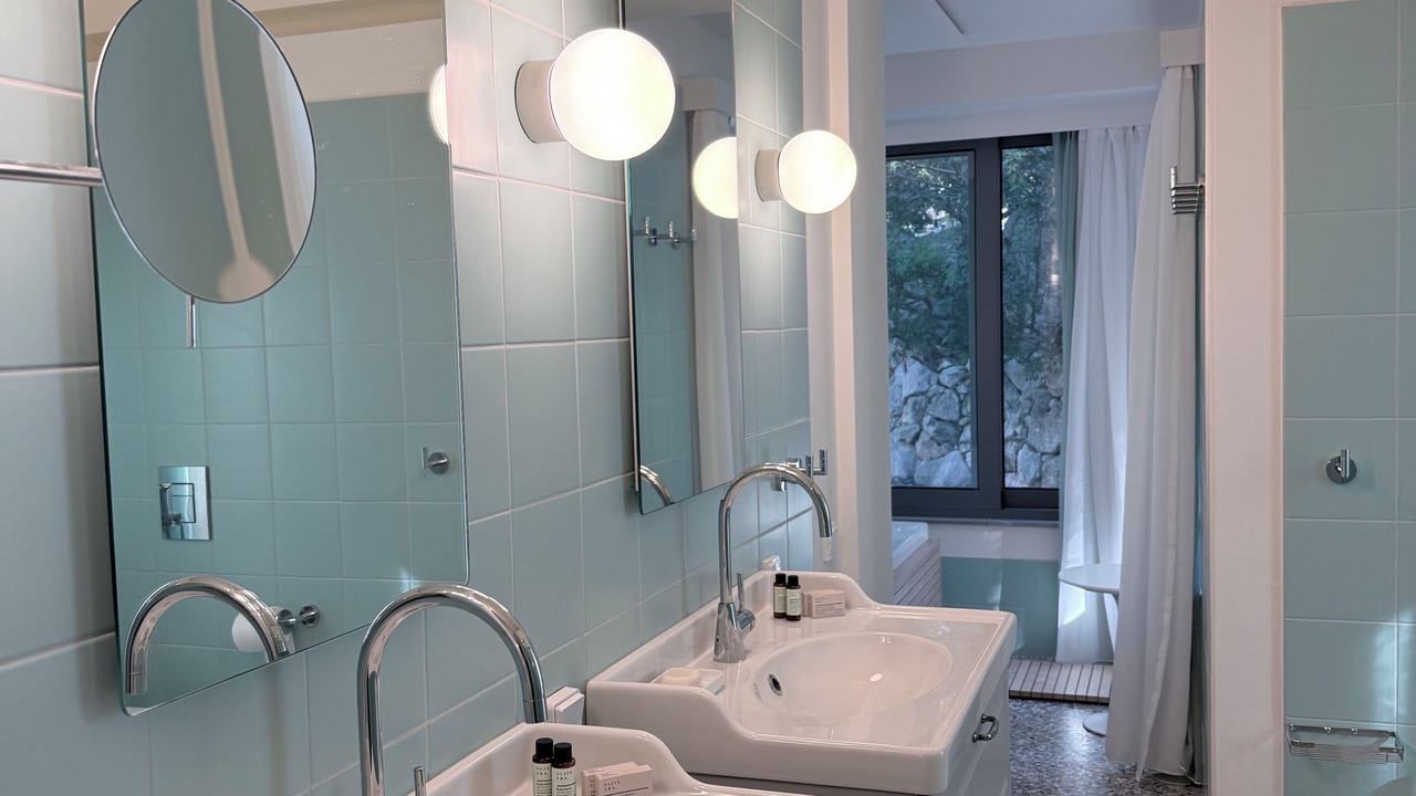 Photo of Bathroom in Evgiros