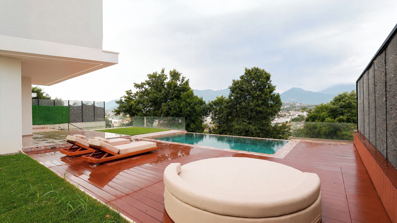 Photo of Patio Balcony in Mjull-Bathore