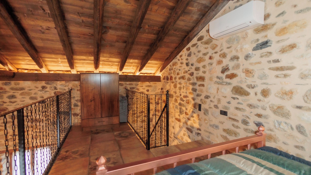 Photo of Bedroom in Mystras