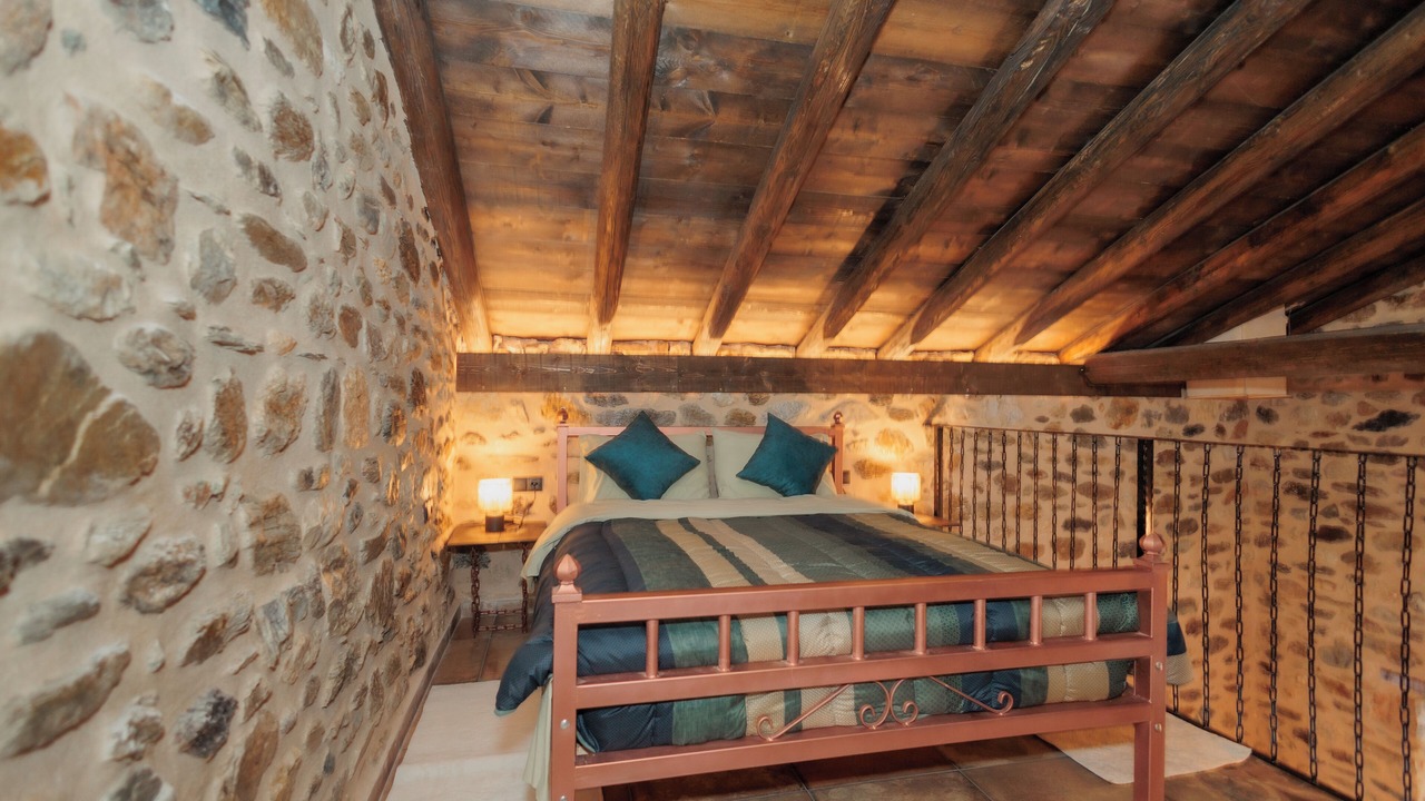 Photo of Bedroom in Mystras