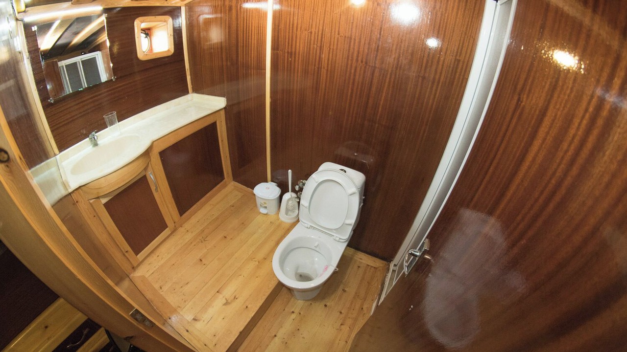 Photo of Bathroom in Old Town