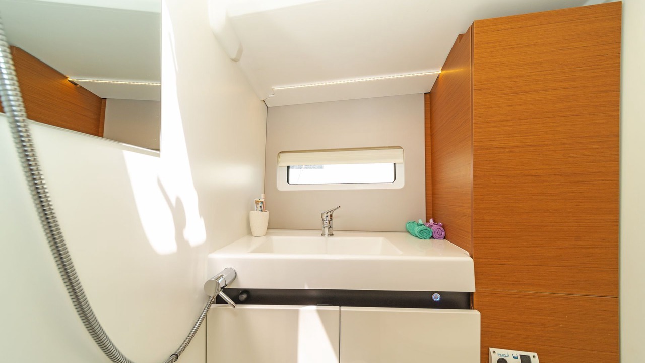 Photo of Bathroom in Perigiali