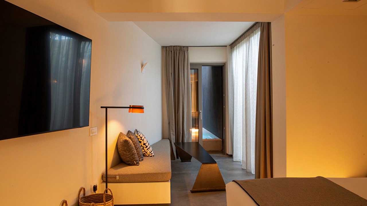 Photo of Bedroom in Oia