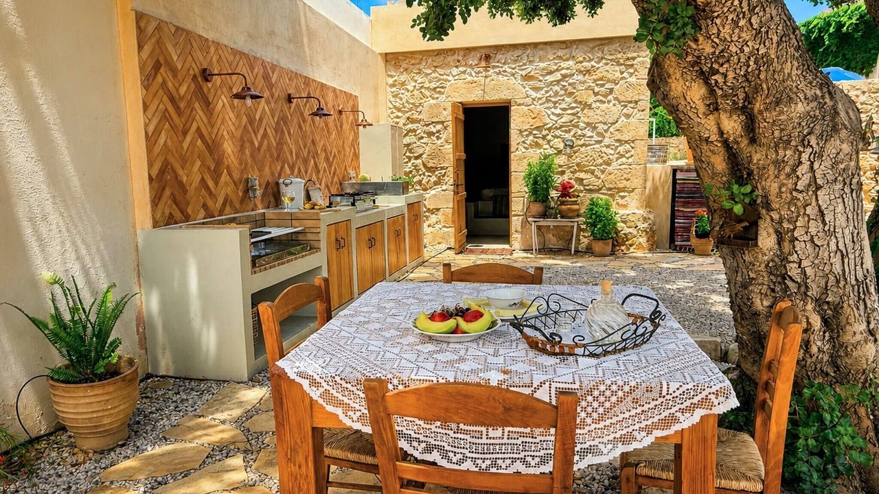 Photo of Outdoor in Megala Chorafia