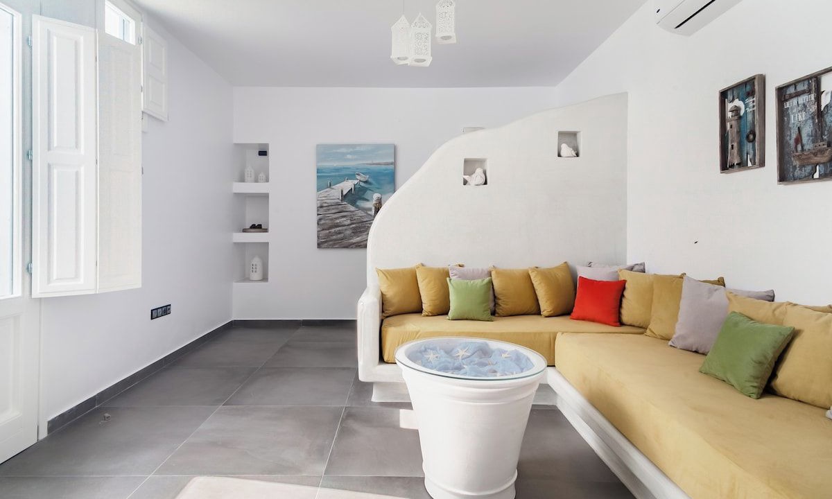 Photo of Livingroom in Kamari