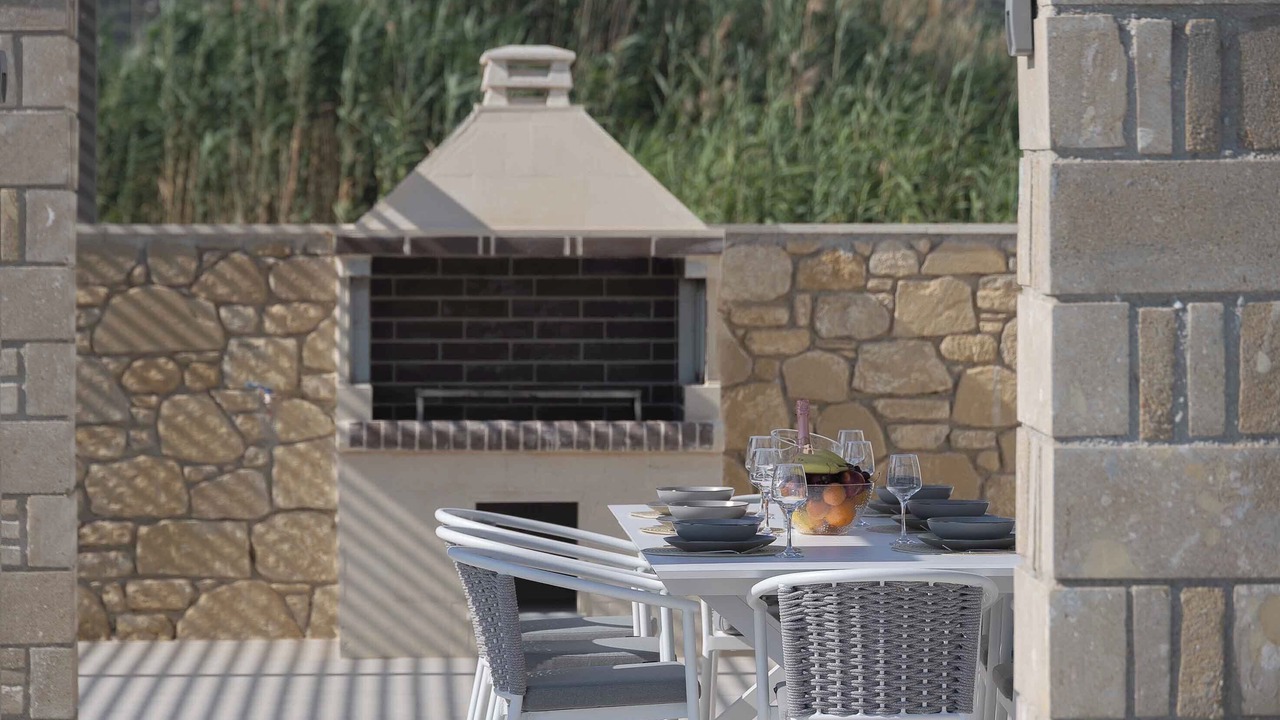 Photo of Outdoor in Nopigia
