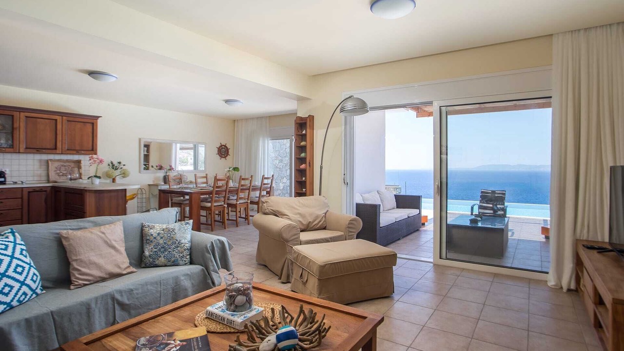 Photo of Livingroom in Pefkos