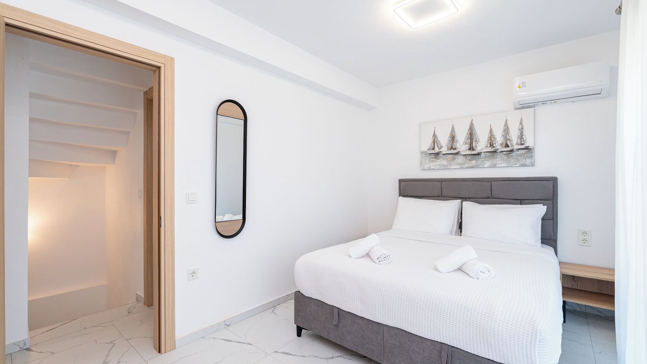 Photo of Bedroom in Paralia Ofryniou
