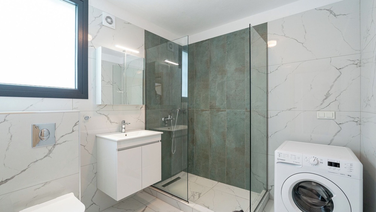 Photo of Bathroom in Paralia Ofryniou