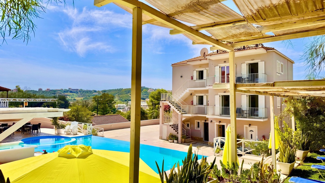 Photo of Outdoor in Agios Stefanos Avliotes