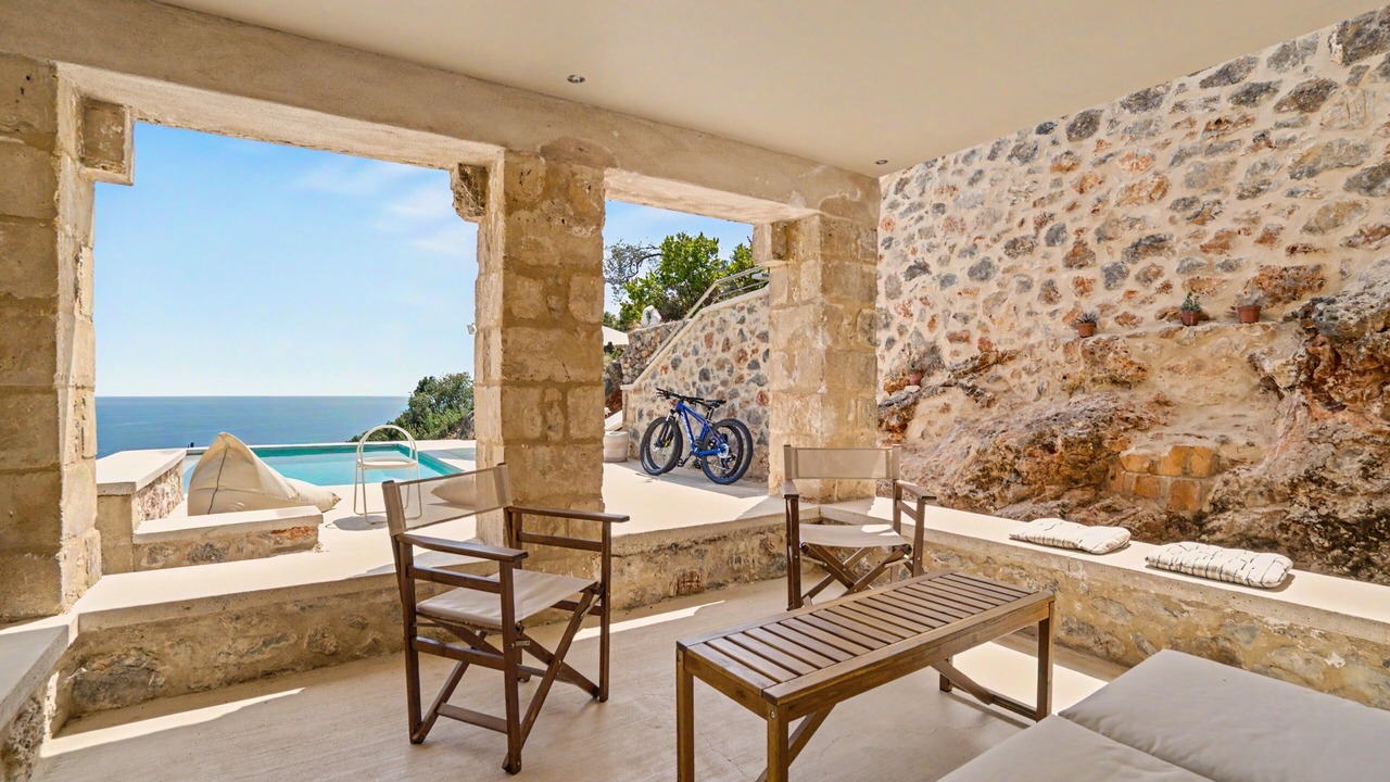 Photo of Patio Balcony in Kardamyli