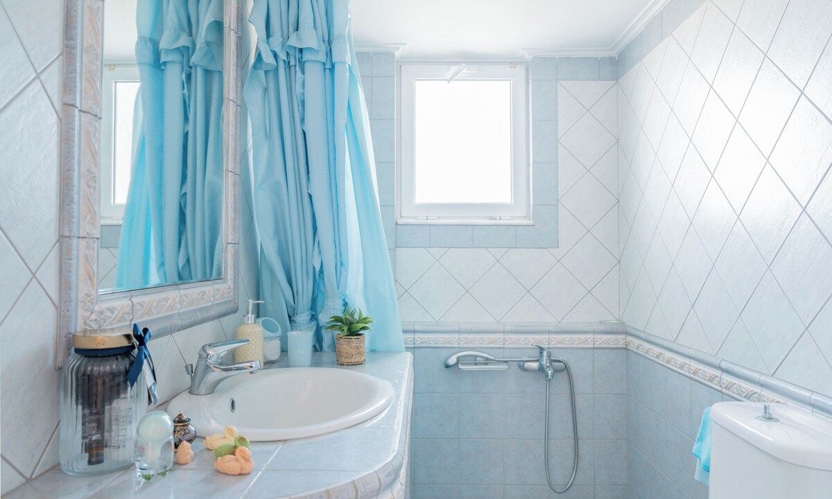 Photo of Bathroom in Assos-Lechaio