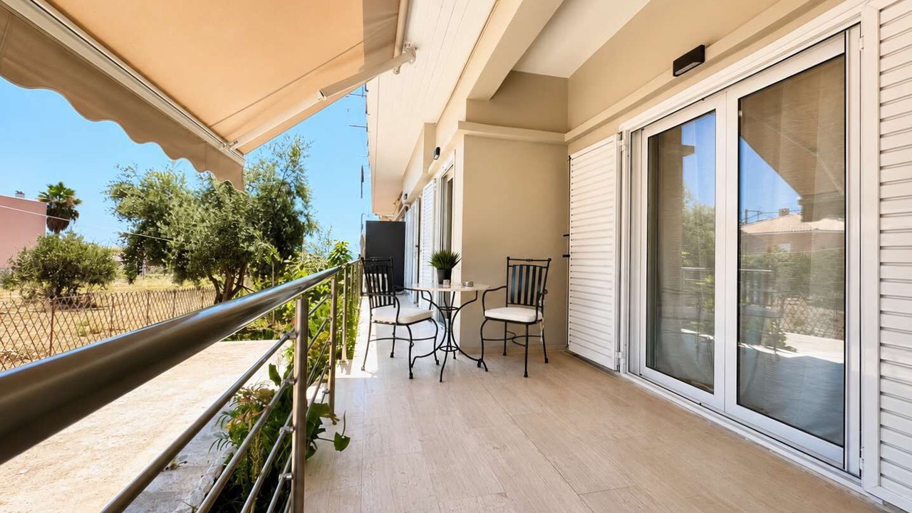 Photo of Patio Balcony in Marathopoli