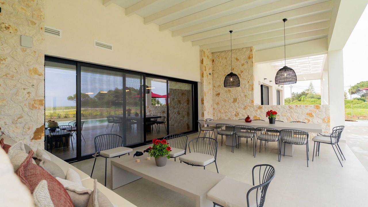 Photo of Patio Balcony in Almiros Beach