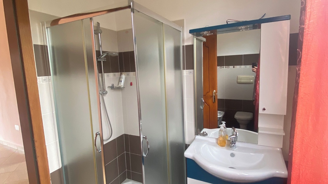 Photo of Bathroom in Kamez