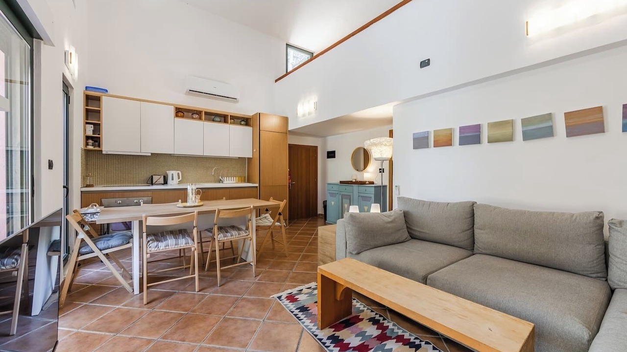 Photo of Livingroom in Golem