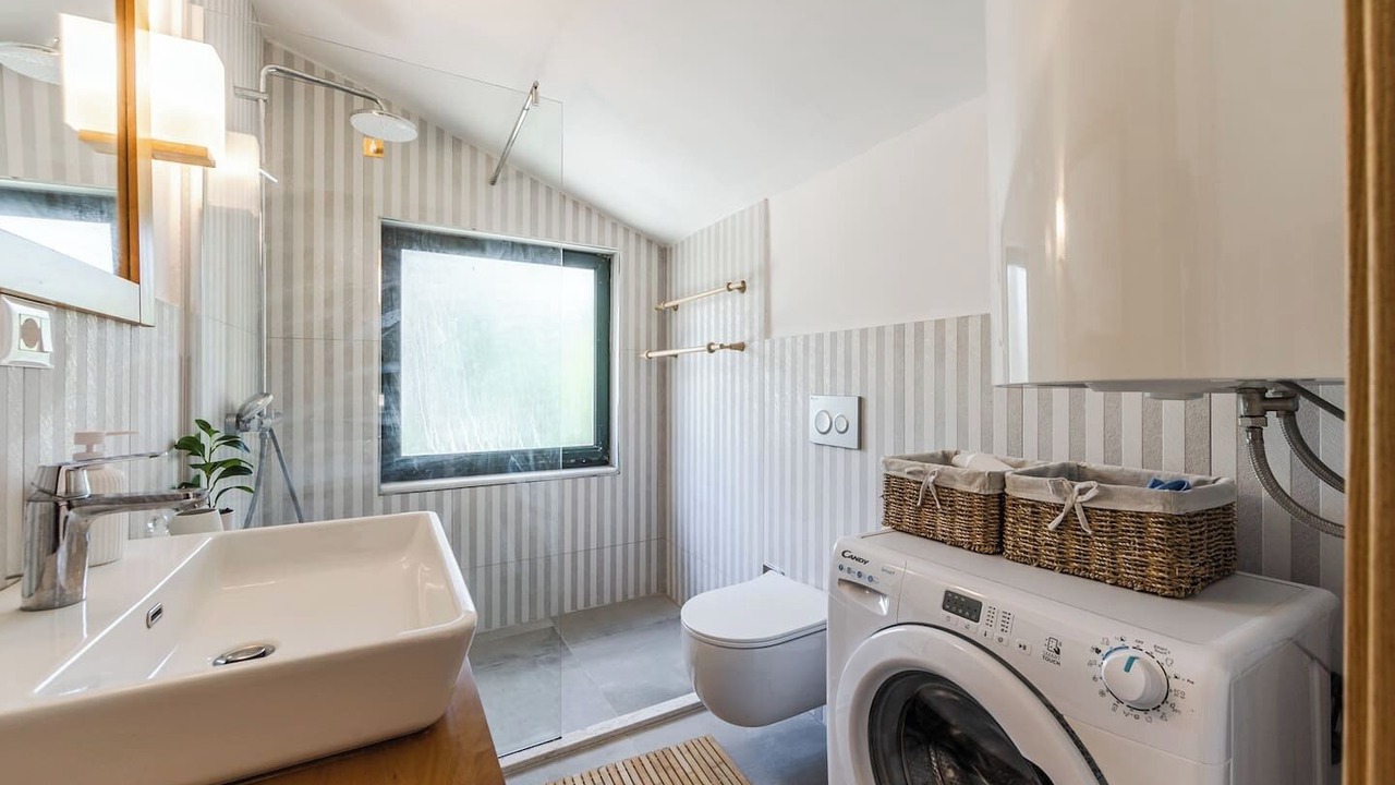 Photo of Bathroom in Golem