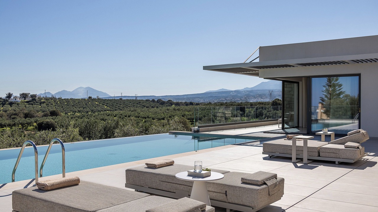Photo of Outdoor in Adelianos Kampos