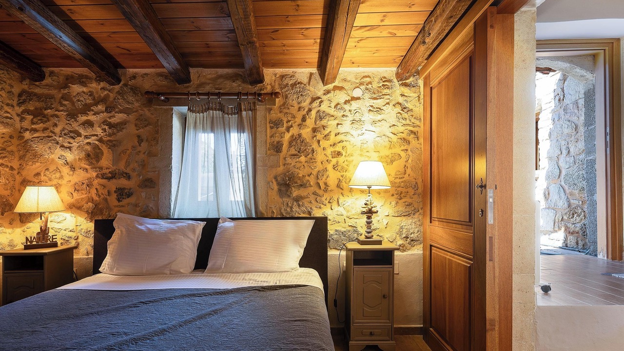 Photo of Bedroom in Monopari