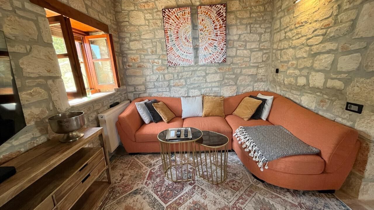 Photo of Livingroom in Skinaria