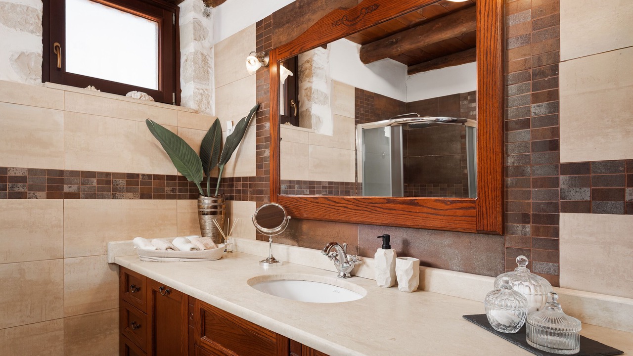 Photo of Bathroom in Aptera
