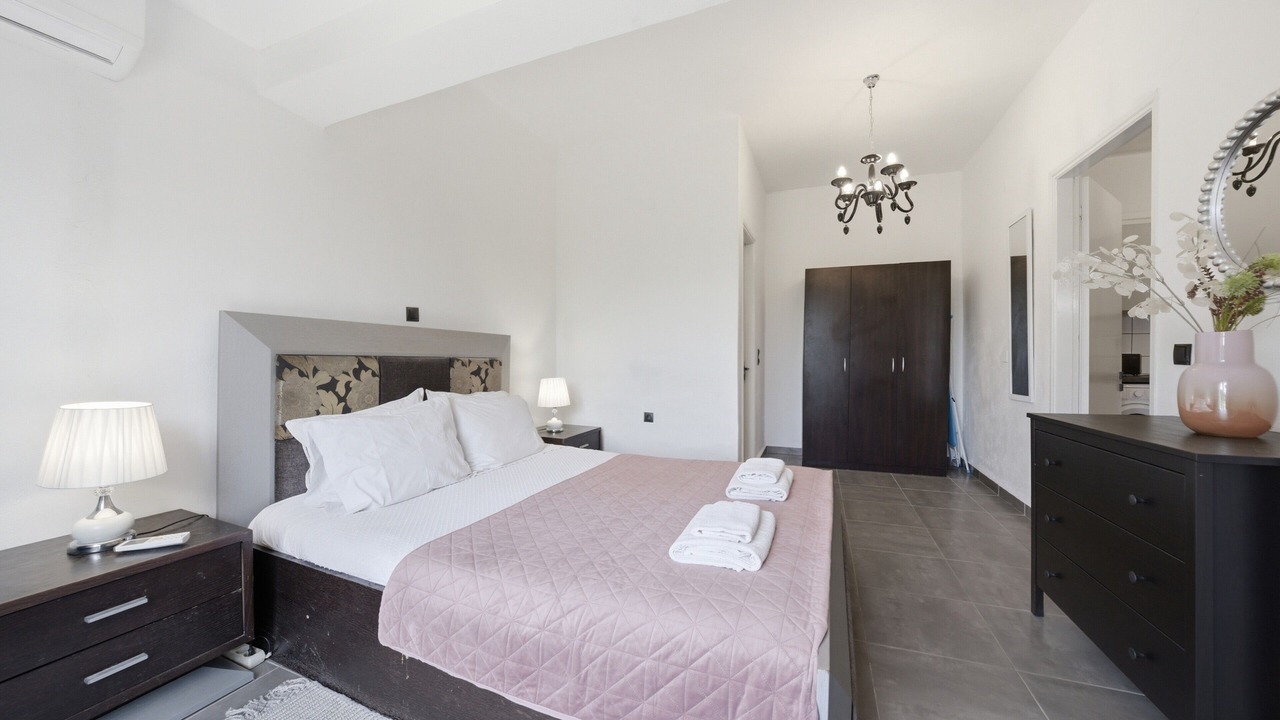 Photo of Bedroom in Limni
