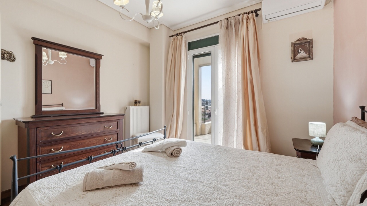 Photo of Bedroom in Alepou