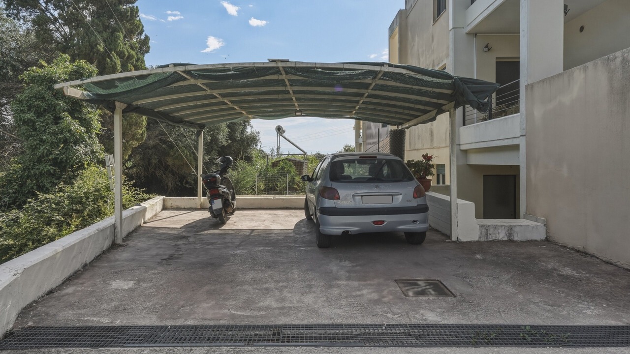 Photo of Outdoor in Alepou