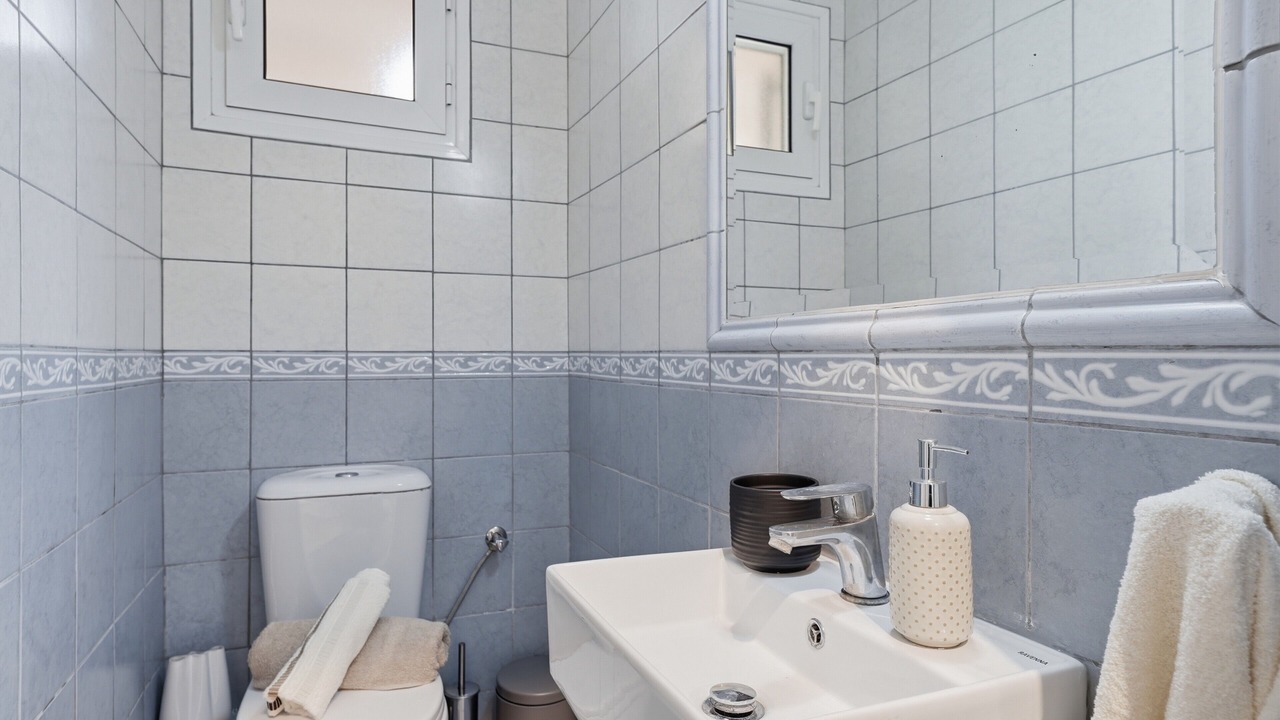 Photo of Bathroom in Alepou