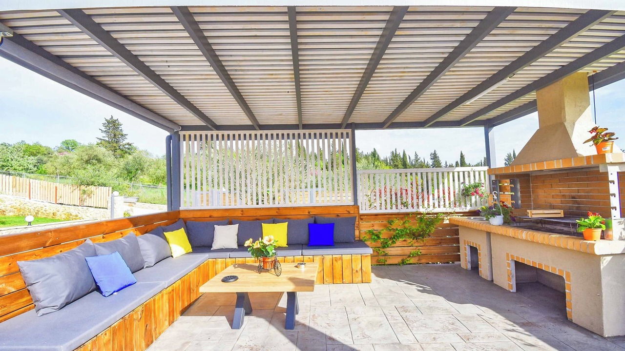 Photo of Patio Balcony in Limni