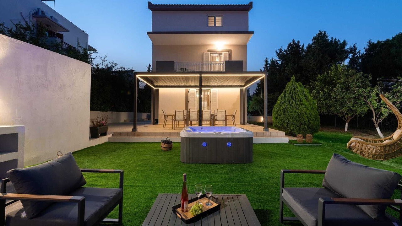 Photo of Patio Balcony in Asgourou