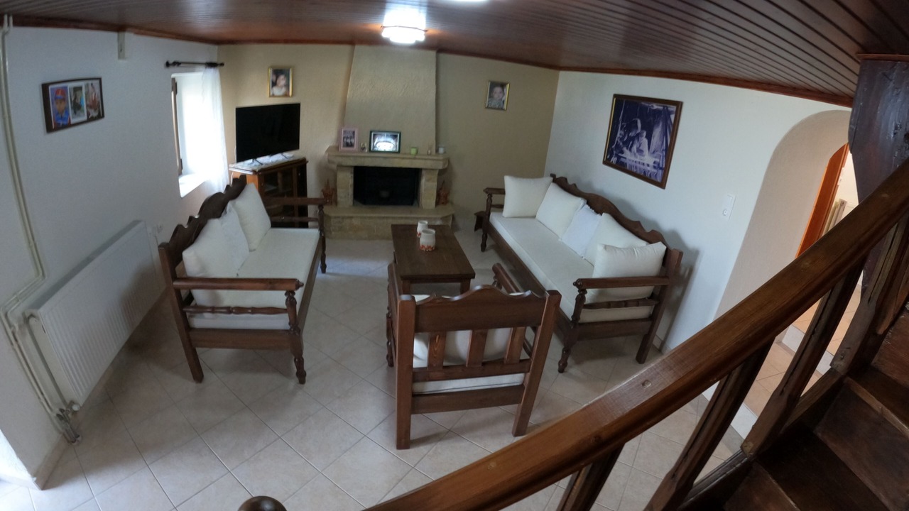 Photo of Livingroom in Mavromati
