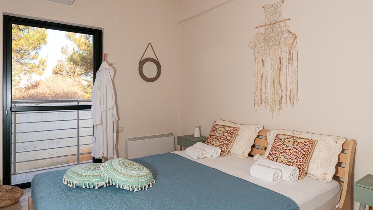 Photo of Bedroom in Vathianos Kampos