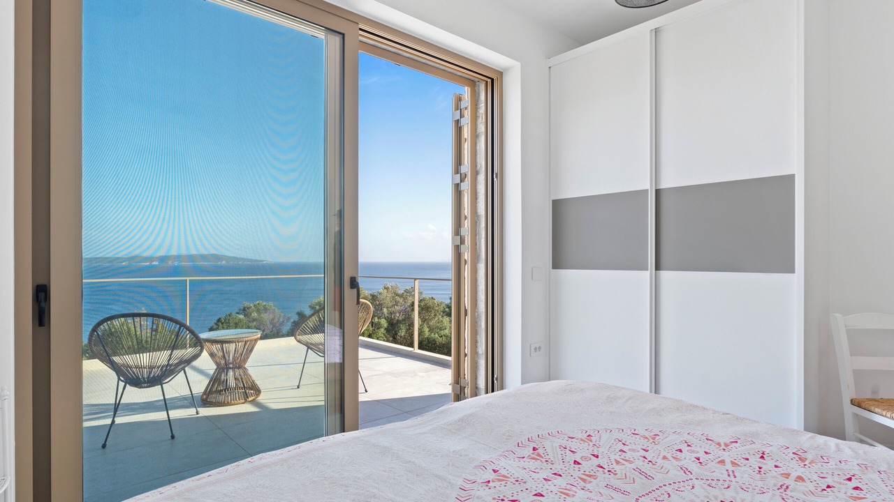 Photo of Bedroom in Evgiros