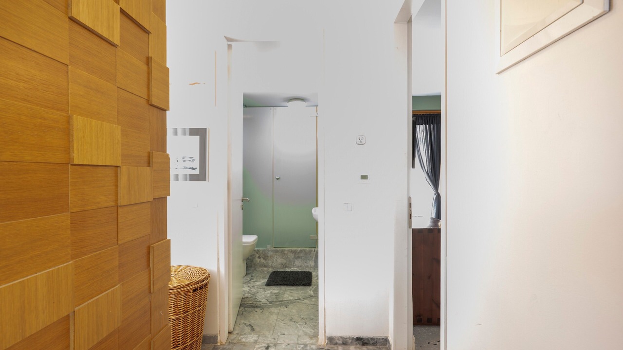 Photo of Bathroom in Knosos