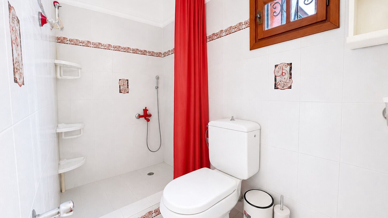 Photo of Bathroom in Lagonissi