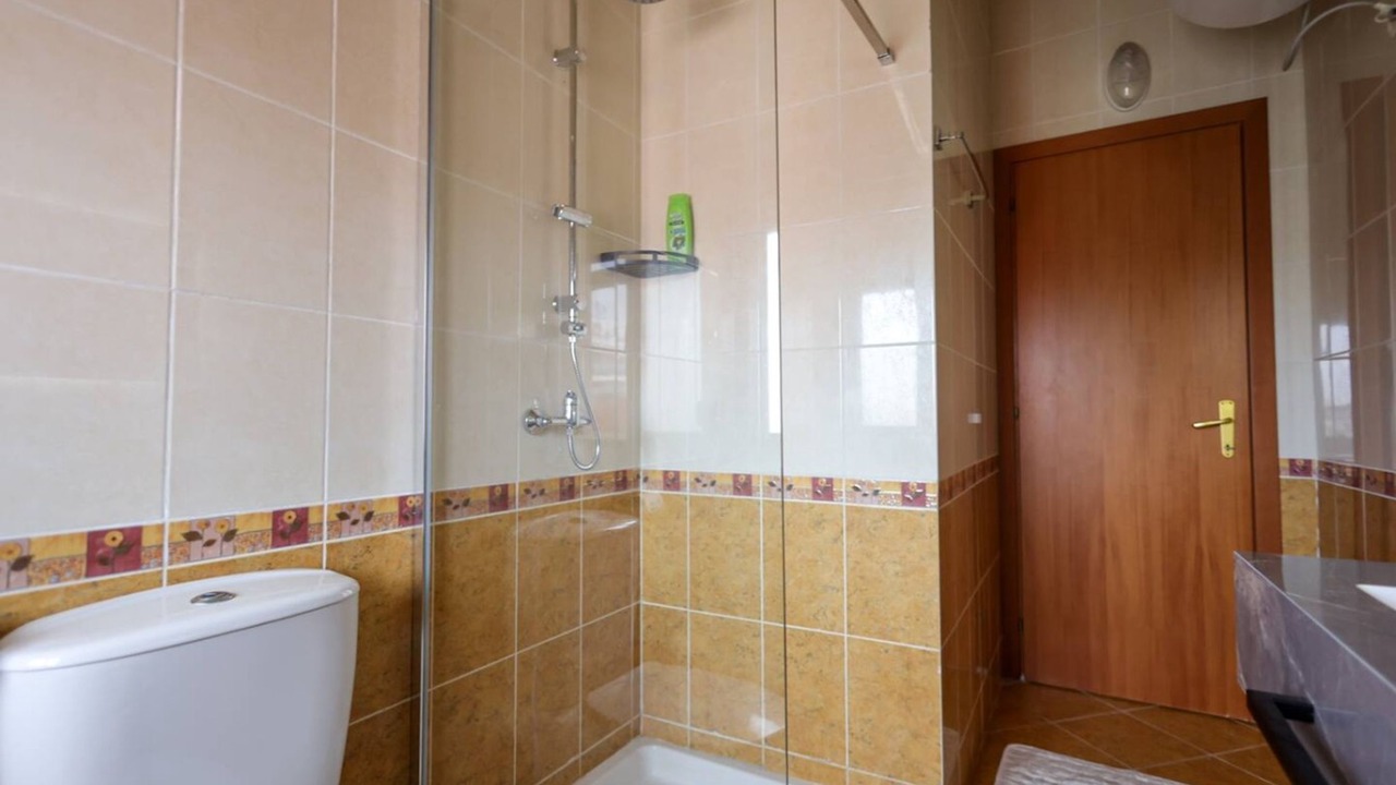 Photo of Bathroom in Golem