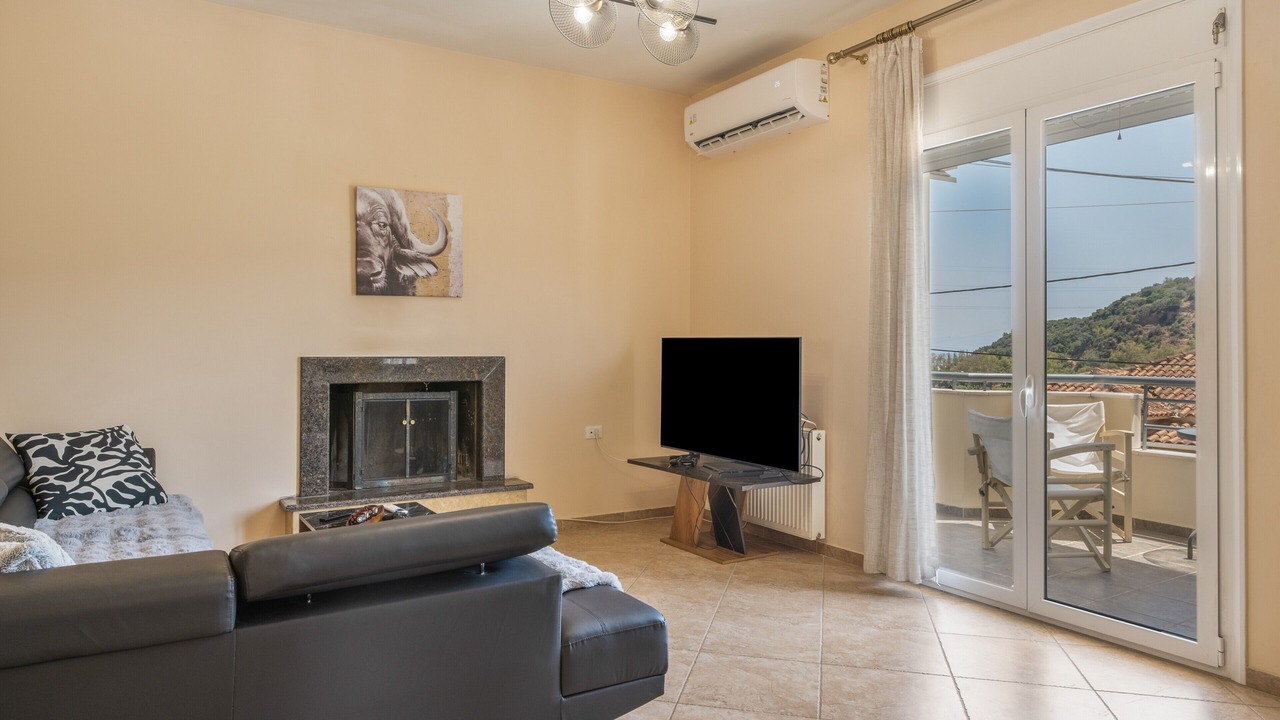 Photo of Livingroom in Aigio