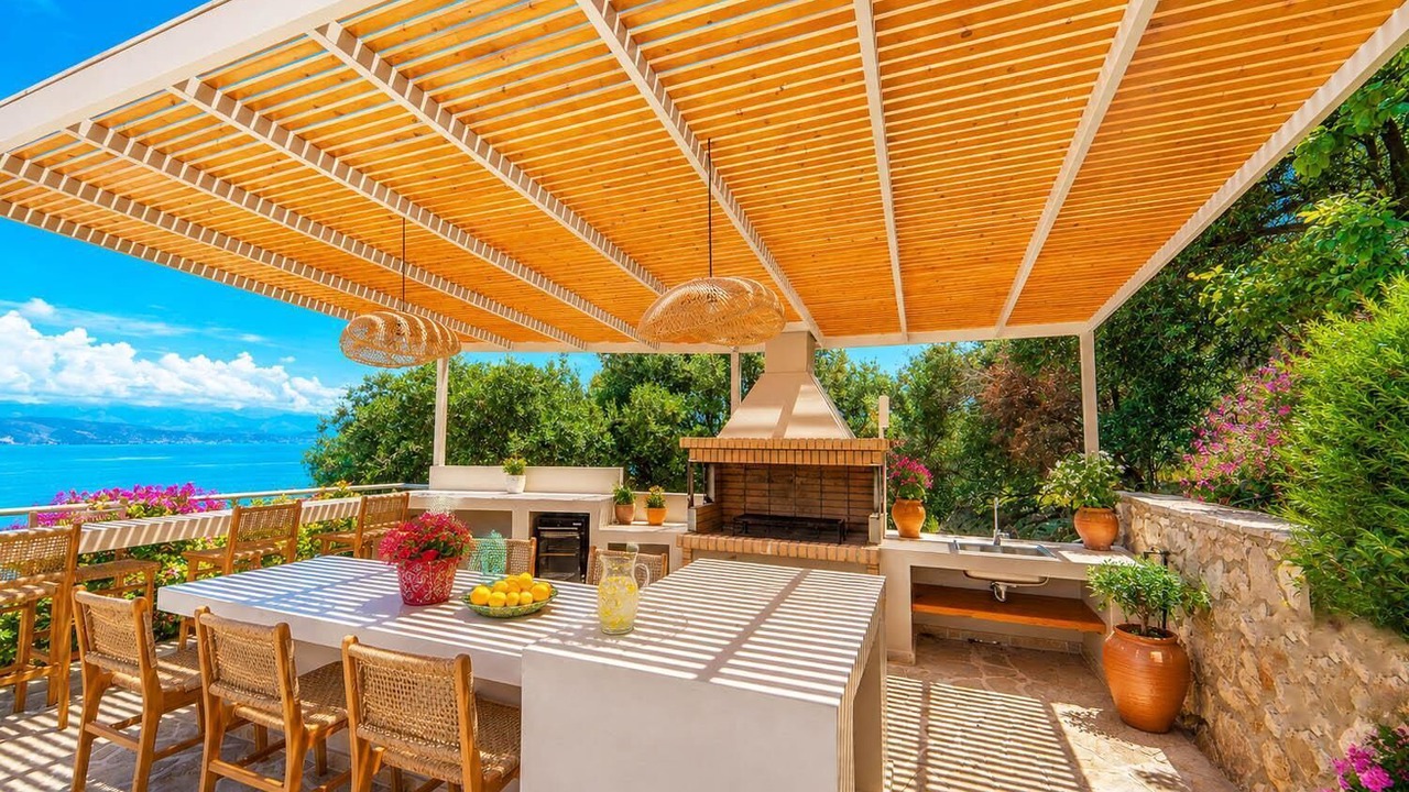 Photo of Outdoor in Apraos