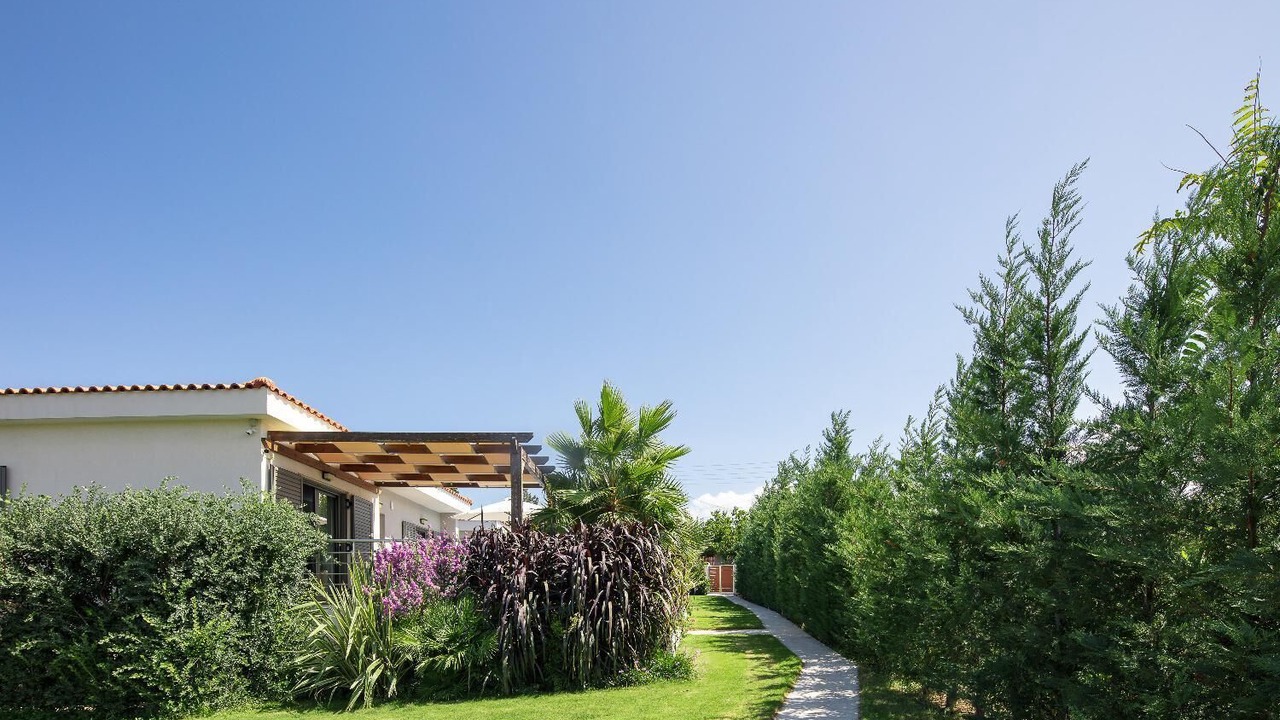 Photo of Outdoor in Armenoi