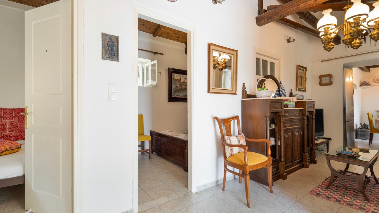 Photo of Bedroom in Aigialeia