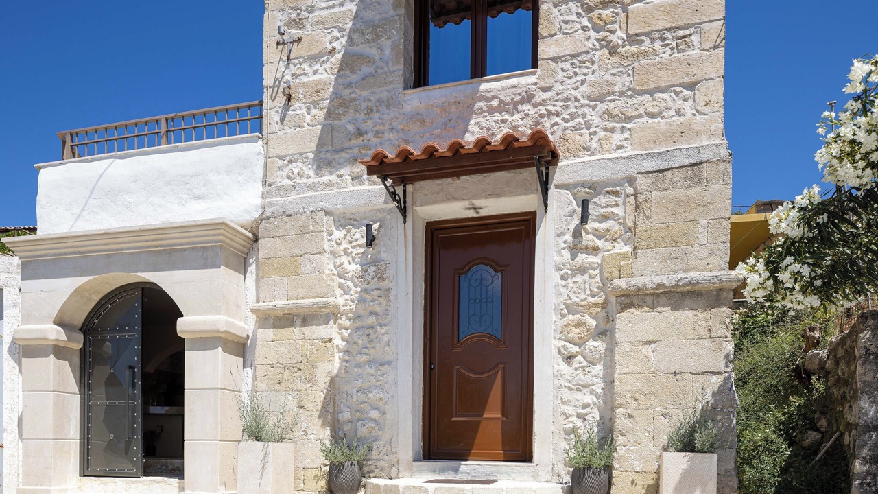 Photo of Outdoor in Monopari