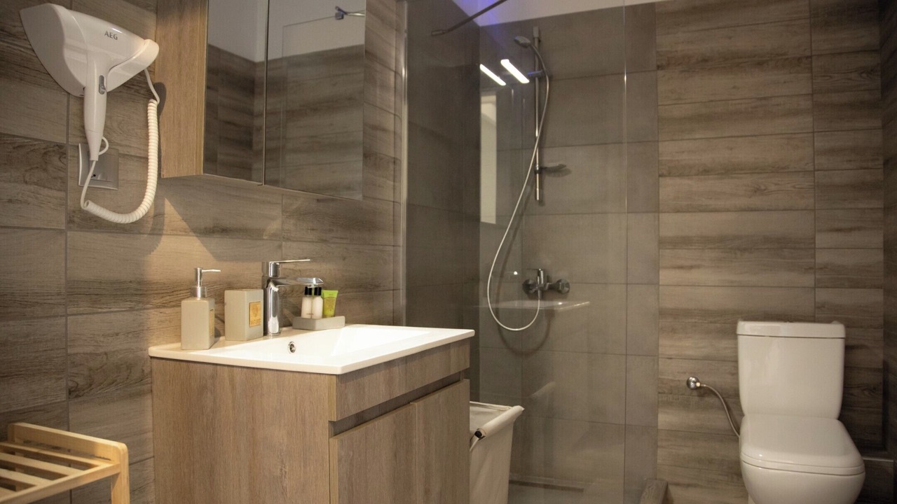Photo of Bathroom in Alepou