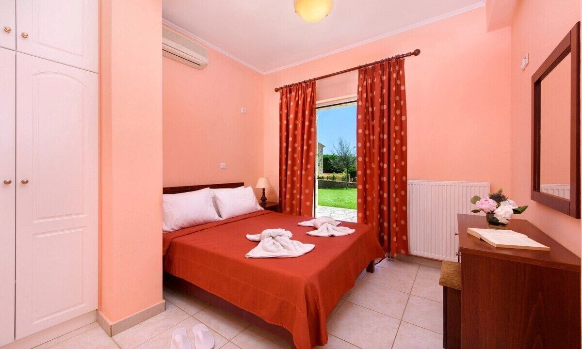 Photo of Bedroom in Dassia