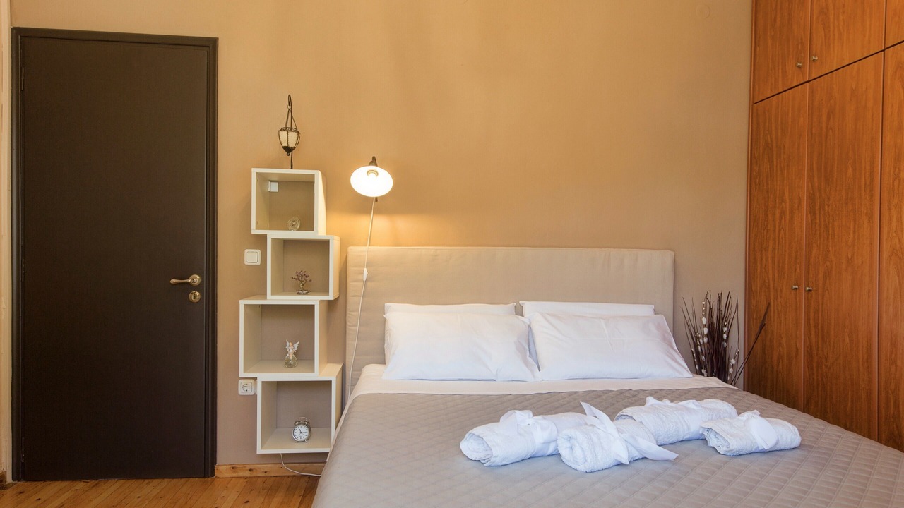 Photo of Bedroom in Ipsos