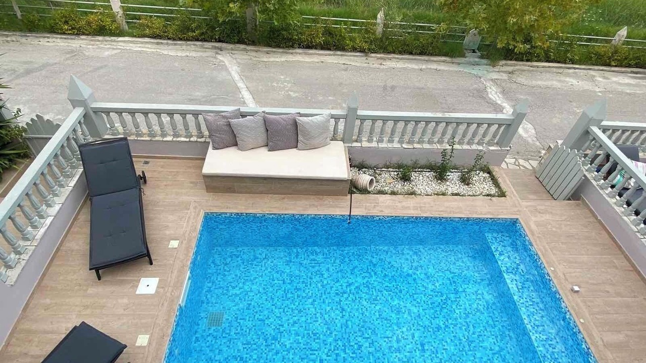 Photo of Outdoor in Agrilia