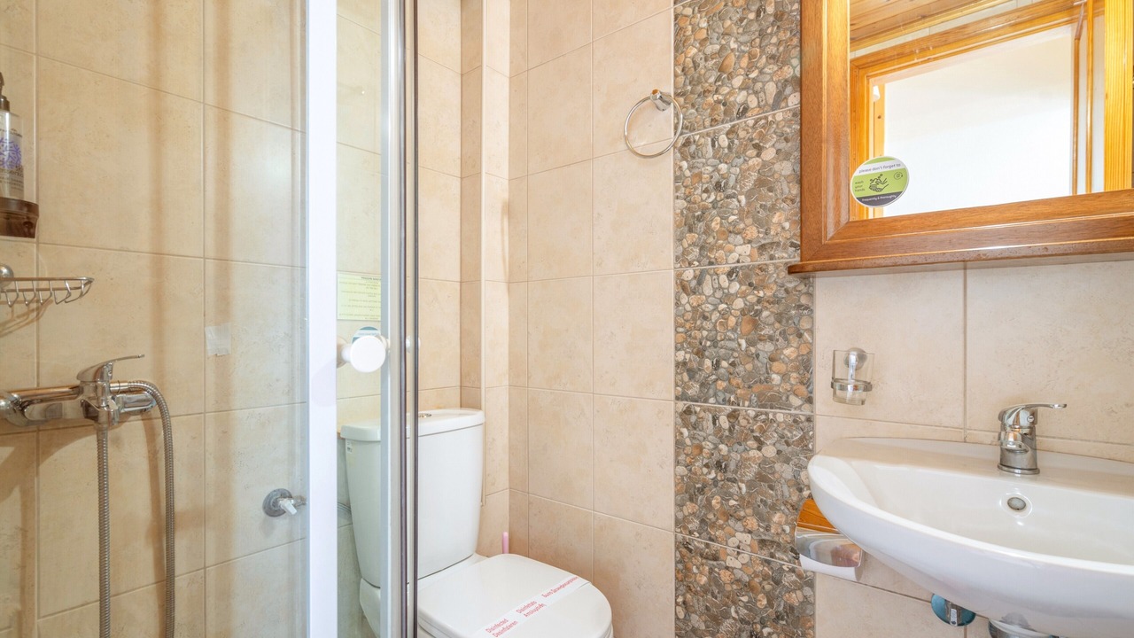 Photo of Bathroom in Kalamitsi