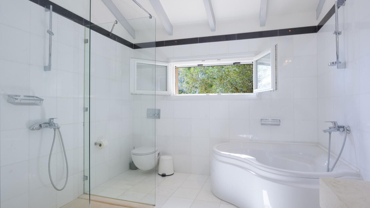 Photo of Bathroom in Nisaki